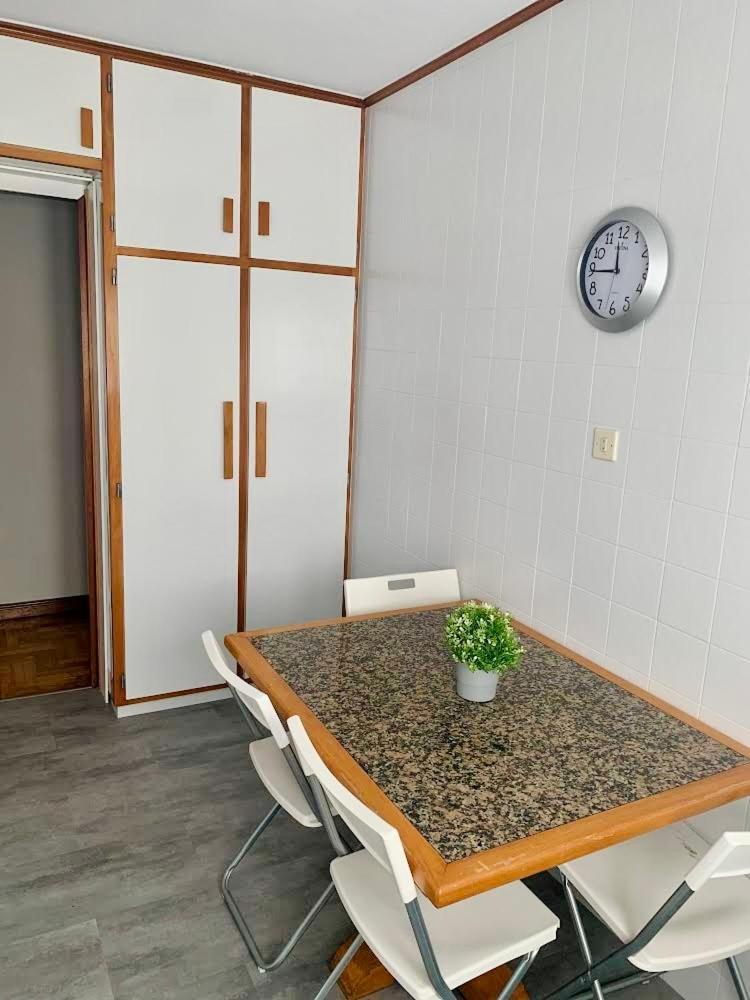Amplio Apart 3 Dormitorios Cerca De La Playa Con Garaje Gijón Exteriér fotografie