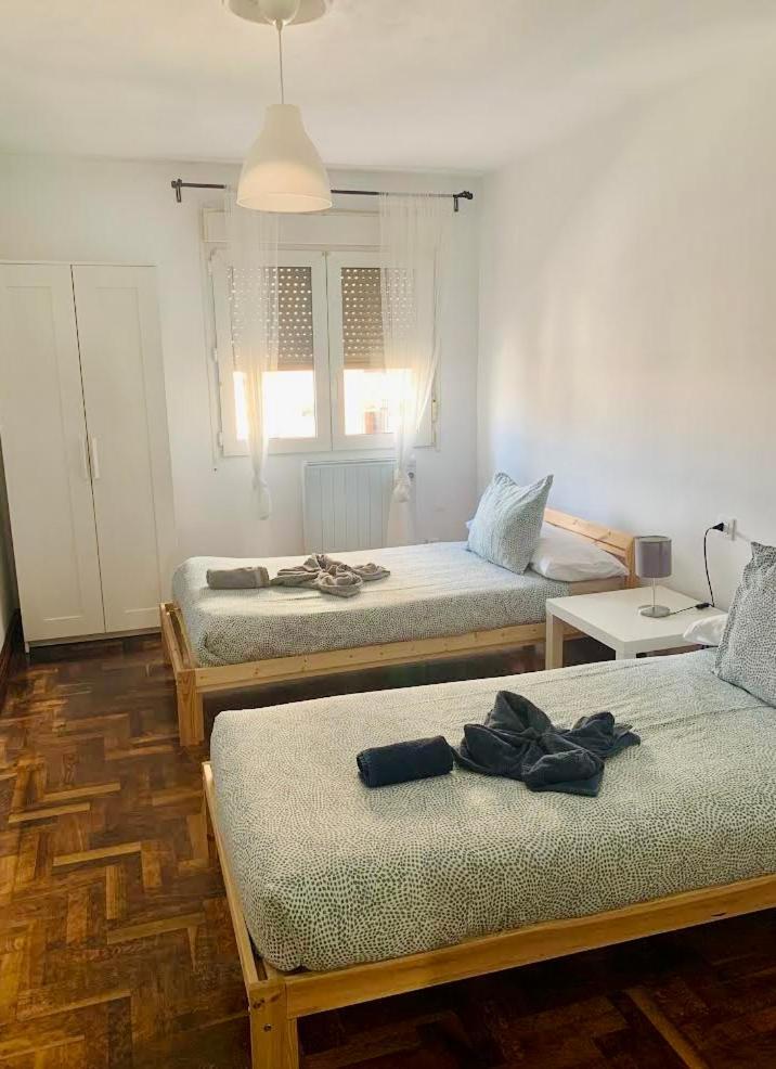 Amplio Apart 3 Dormitorios Cerca De La Playa Con Garaje Gijón Exteriér fotografie
